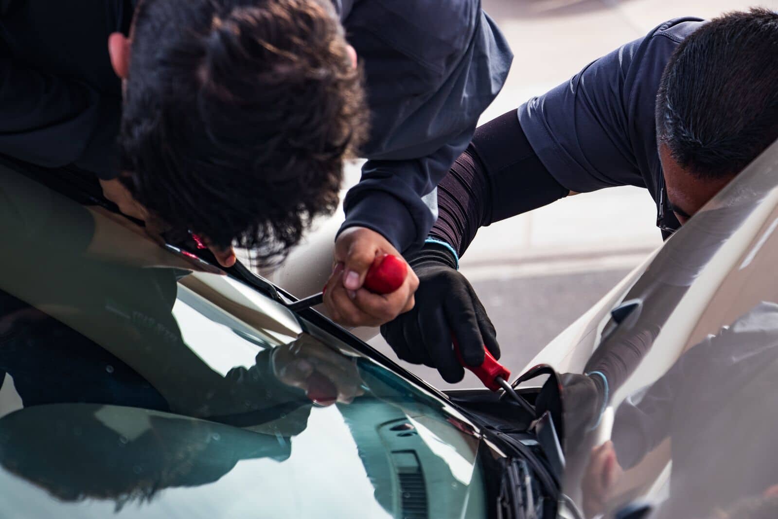 windshield repair and replacement